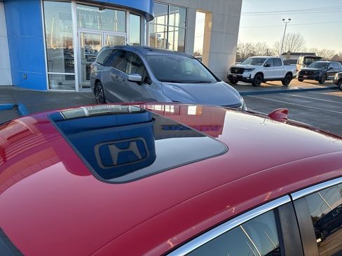 Certified 2023 Honda Civic Touring image 12