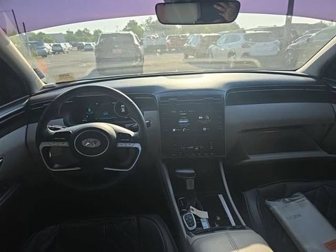 Used 2023 Hyundai Tucson SEL w/ Convenience Package FWD image 4