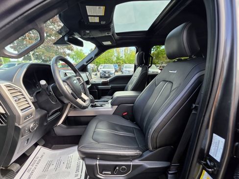 Used 2016 Ford F150 Platinum w/ Equipment Group 701A Luxury AWD/4WD image 10