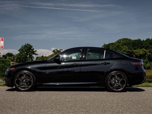 New 2025 Alfa Romeo Giulia w/ Driving Assist Package image 6