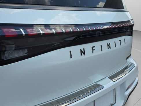 Certified 2026 INFINITI QX80 4WD w/ Sport Exterior Package image 31