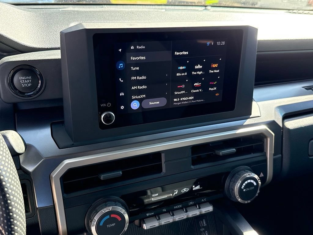 Used 2024 Toyota Tacoma SR5 AWD/4WD image 19