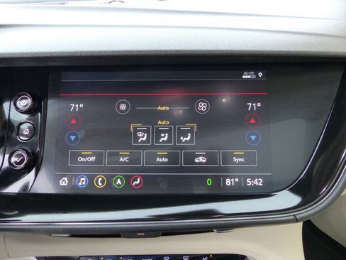 Used 2023 Buick Envision Avenir AWD/4WD image 42