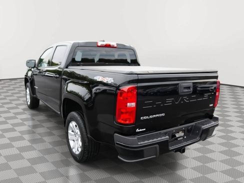 Used 2022 Chevrolet Colorado LT AWD/4WD image 8