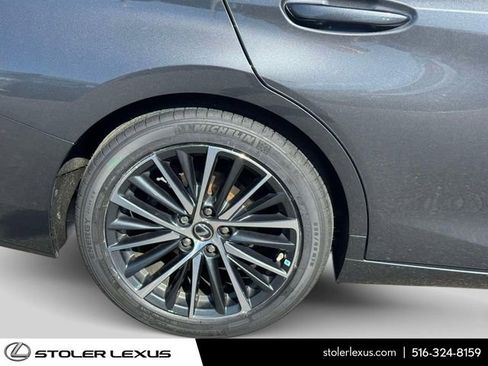 Certified 2022 Lexus ES 350 w/ Premium Package image 7