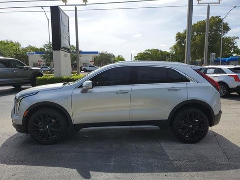 Used 2021 Cadillac XT4 Premium Luxury w/ LPO, Onyx Sport Package FWD image 21