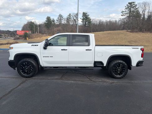 New 2026 Chevrolet Silverado 2500 LT w/ Trail Boss Package image 4