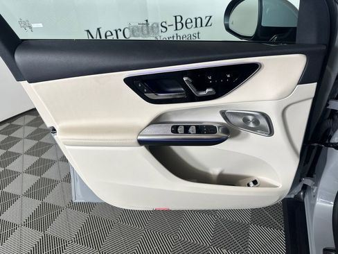 Certified 2026 Mercedes-Benz GLC 300 image 10
