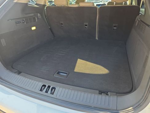 Used 2022 Lincoln Nautilus Reserve image 32