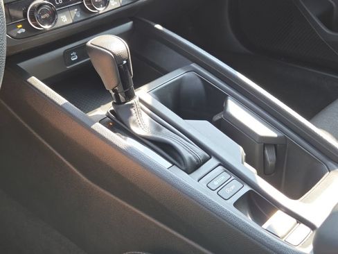 Certified 2024 Honda Accord EX image 34