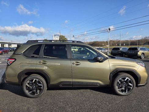 New 2025 Subaru Forester Limited image 4