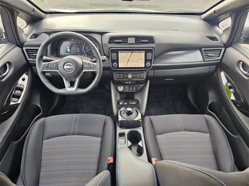 Certified 2024 Nissan Leaf SV Plus image 13