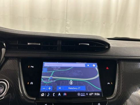 Used 2023 Cadillac XT6 Sport image 17