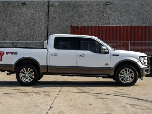 Used 2017 Ford F150 King Ranch w/ Equipment Group 601A Luxury AWD/4WD image 8