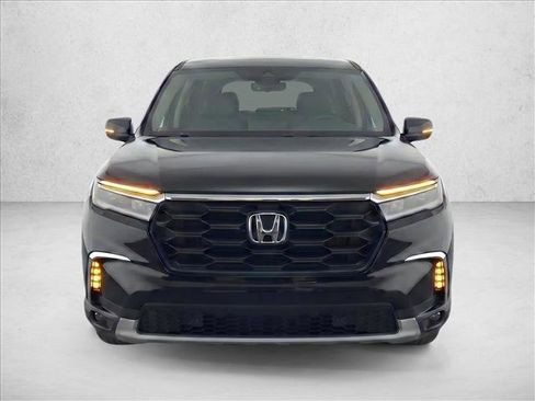 Used 2023 Honda Pilot EX-L image 2