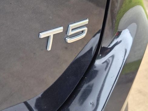 Used 2015 Volvo XC60 T5 Premier FWD image 27