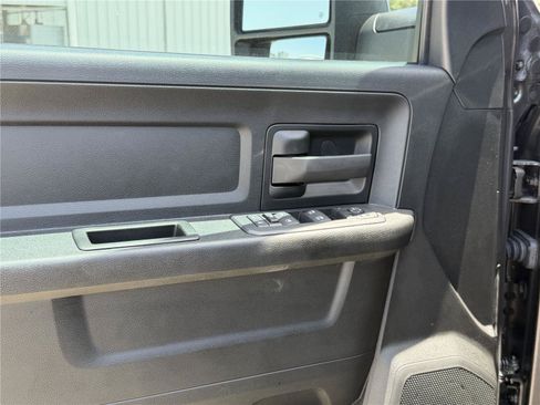 Used 2025 RAM 2500 Tradesman AWD/4WD image 12