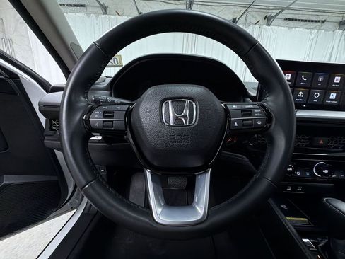 Used 2024 Honda Accord Touring image 25
