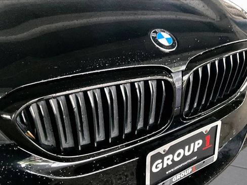Used 2020 BMW 530i w/ M Sport Package RWD image 28
