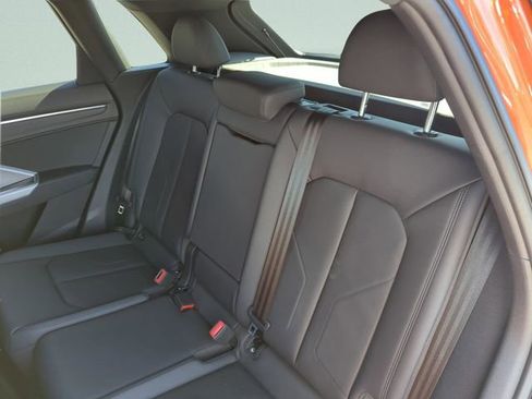 Used 2023 Audi Q3 2.0T Premium Plus image 25