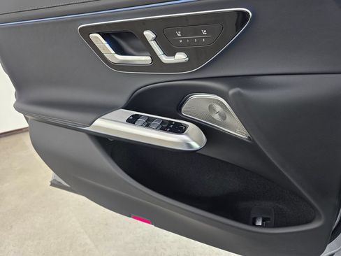 New 2027 Mercedes-Benz E 450 4MATIC Sedan image 18