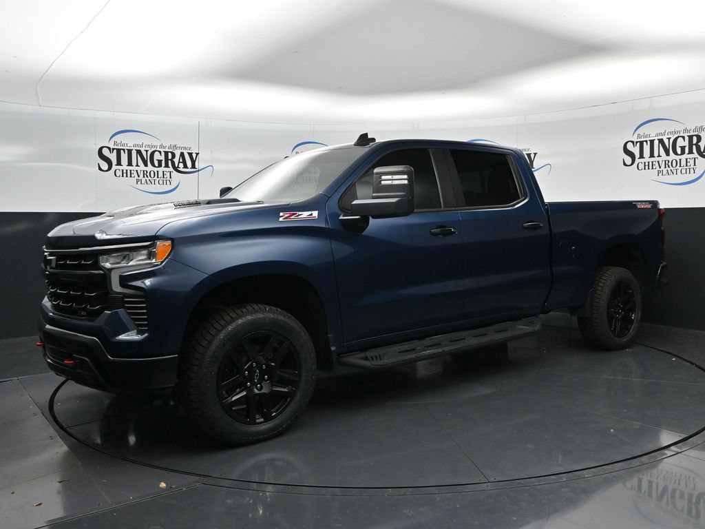 Used 2022 Chevrolet Silverado 1500 LT Trail Boss w/ Convenience Package II AWD/4WD image 6