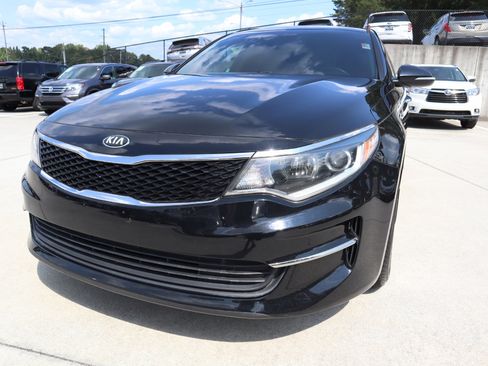 Used 2016 Kia Optima LX w/ LX Convenience Package image 42