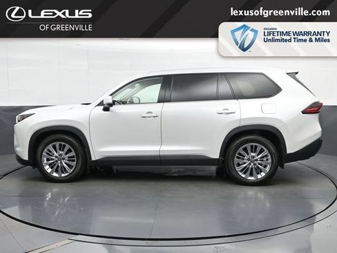 Used 2025 Toyota Grand Highlander AWD image 5