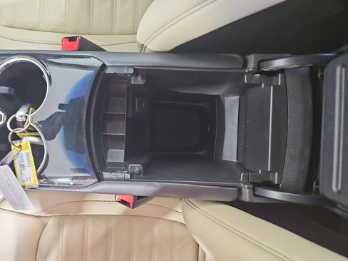 Used 2017 Ford Edge SEL w/ Equipment Group 201A image 26