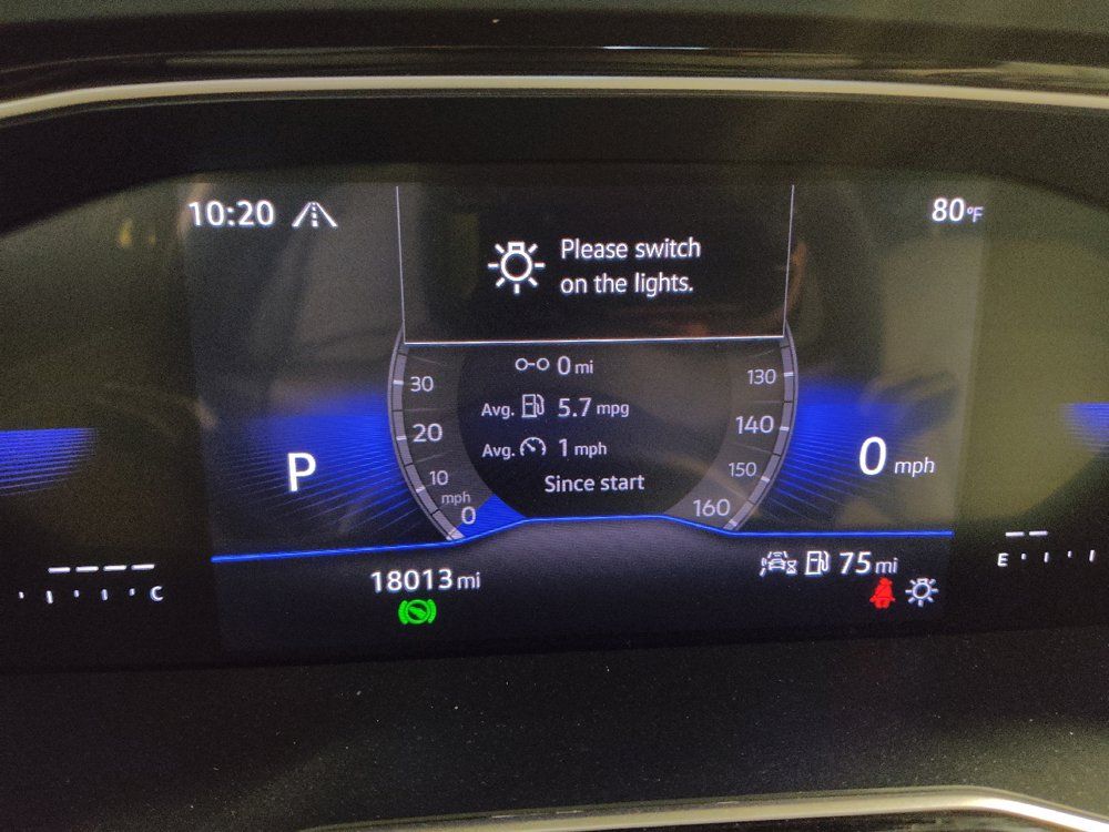 Used 2024 Volkswagen Jetta SE w/ Panoramic Sunroof Package FWD image 23