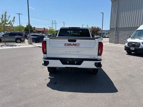 Used 2021 GMC Sierra 2500 AT4 w/ AT4 Premium Plus Package AWD/4WD image 7