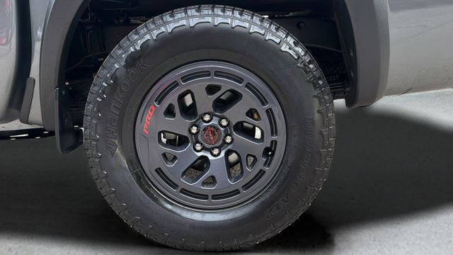 Used 2026 Nissan Frontier PRO-4X AWD/4WD image 50