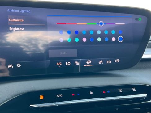 New 2026 Buick Enclave Preferred w/ Power Package image 27