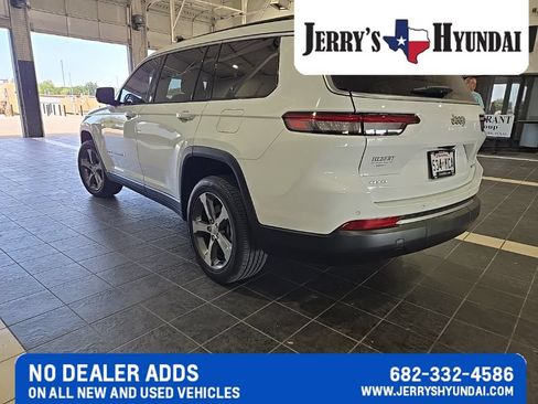 Used 2026 Jeep Grand Cherokee L Limited AWD/4WD image 7
