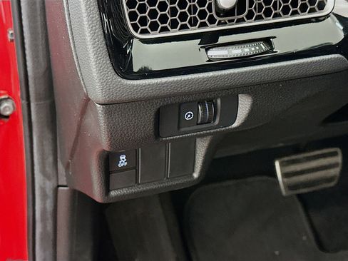 Used 2025 Honda Civic Sport image 17