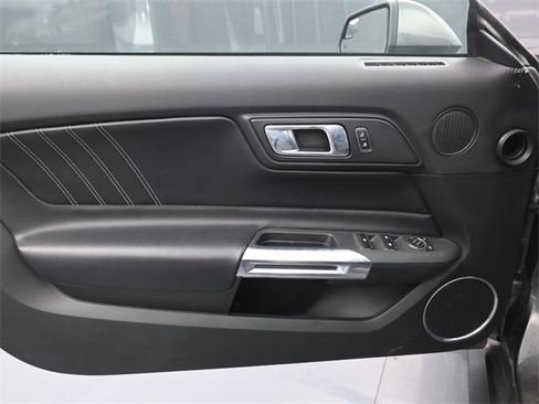 Used 2020 Ford Mustang Premium image 11