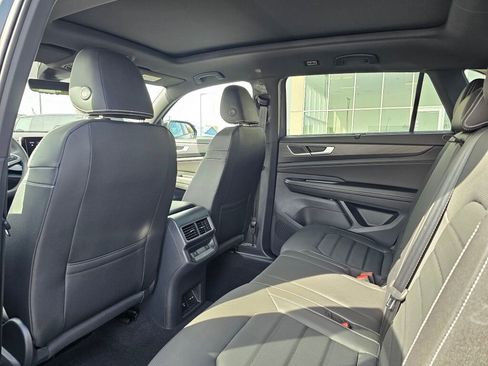 New 2026 Volkswagen Atlas Cross Sport SEL R-Line AWD/4WD image 11