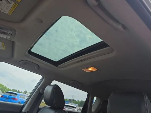 Used 2013 Kia Soul ! FWD image 15