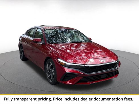 Used 2025 Hyundai Elantra SEL FWD image 1