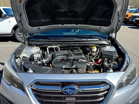 Used 2018 Subaru Outback 2.5i Premium AWD/4WD image 14