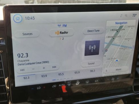 Used 2023 Ford Transit 350 XLT image 25