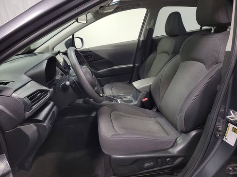 Used 2024 Subaru Crosstrek 2.0i Premium image 13
