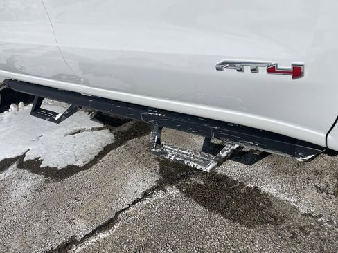 Certified 2020 GMC Sierra 1500 AT4 w/ Off-Road Performance Package image 13