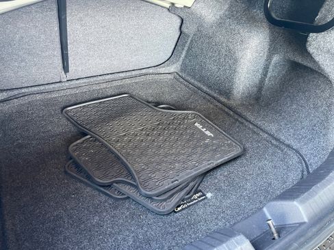 Used 2019 Volkswagen Jetta SE w/ Cold Weather Package image 22