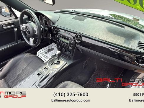 Used 2008 MAZDA MX-5 Miata Touring RWD image 32