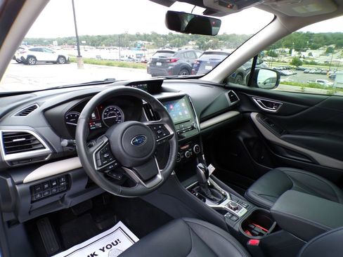 Used 2022 Subaru Forester Limited AWD/4WD image 11