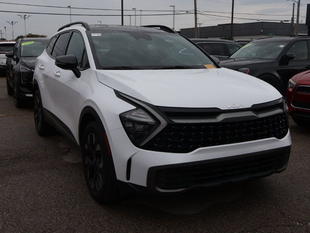 Used 2023 Kia Sportage X-Line w/ X-Line Premium Package AWD/4WD image 4