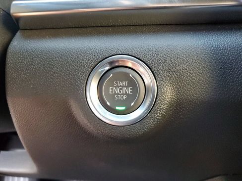 New 2026 GMC Terrain Elevation FWD image 24
