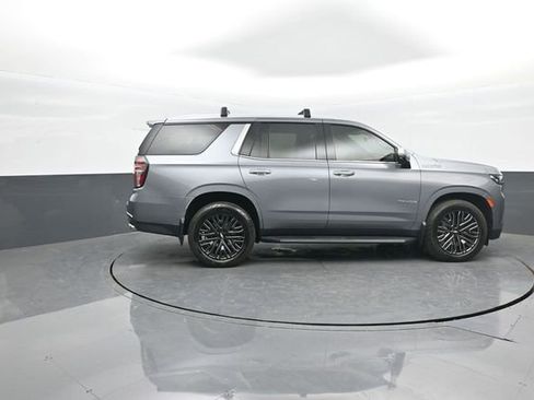 Used 2021 Chevrolet Tahoe High Country image 8