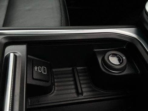 Used 2025 Ford Expedition Max Platinum image 46